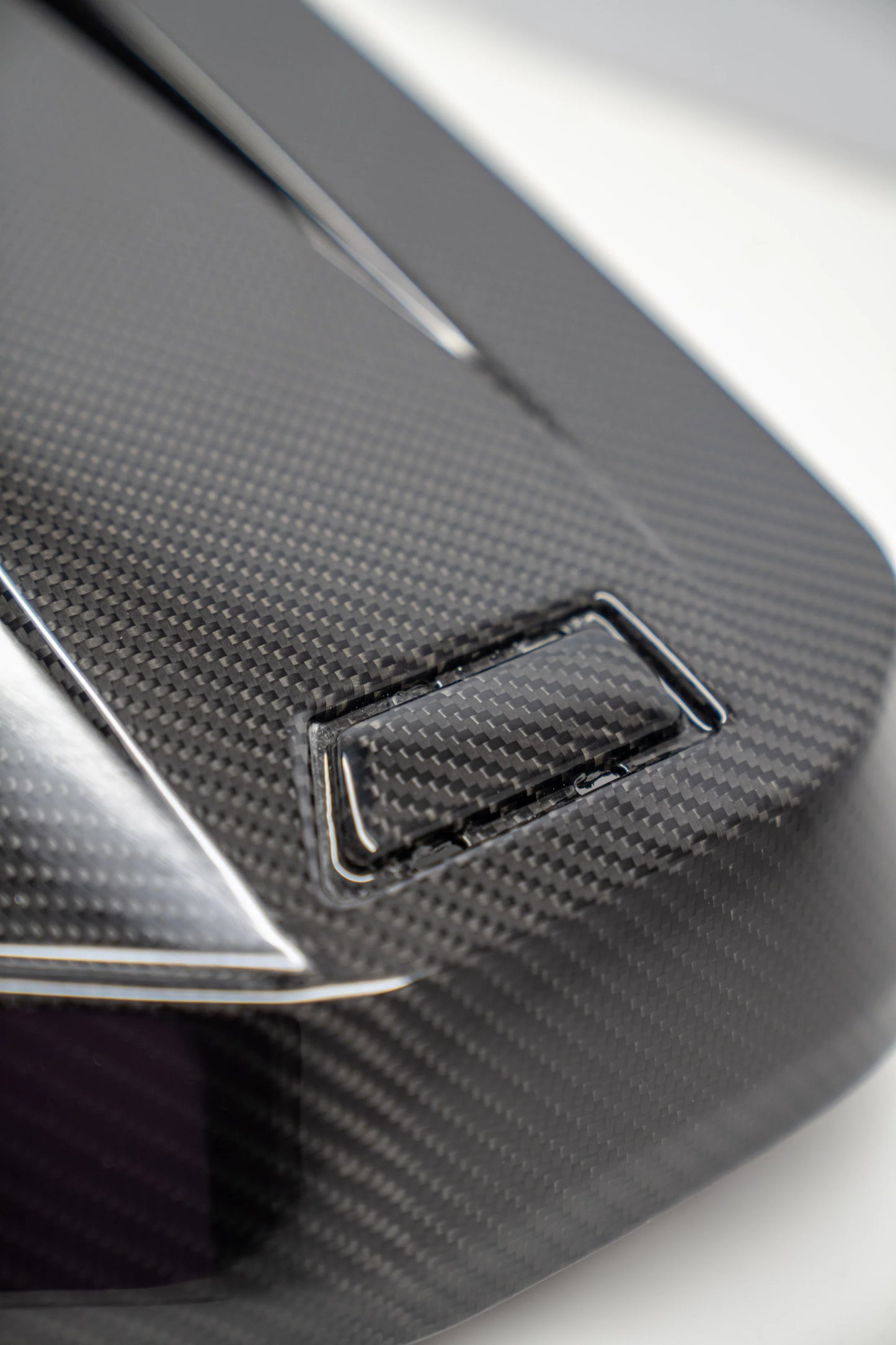 BMW G80/G82/G83 M3/M4 Dry Carbon Fiber Engine Cover Replacement